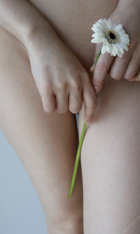 图片[32]-#Tsubomi 花蕾 – Last full nude 最后的全裸 (2022-04-25) - 全本免费在线观看-阅图吧