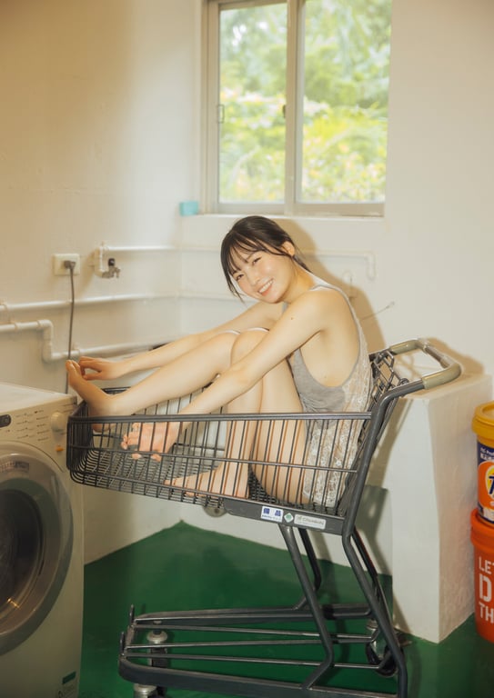 图片[11]-2024.10.31 由良Yura 1st写真集『Yura Dokki！』 Special Edition【其他镜头电子限定版】 - 在线免费观看-阅图吧