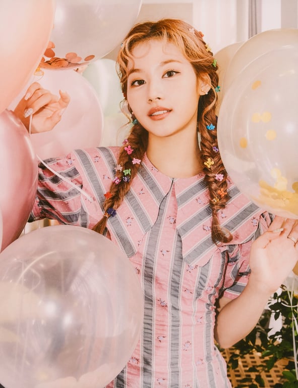 图片[109]-2021.11 TWICE 6th Anniversary 'Happy TWICE & ONCE day!' AR 写真集 - 在线免费观看-阅图吧