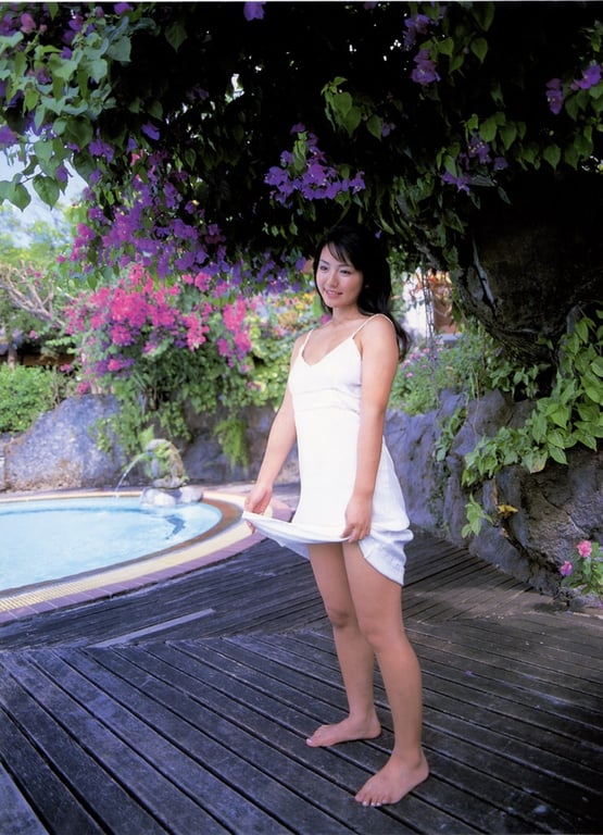 图片[80]-#Sayaka Isoyama 磯山沙也加 – Only You (2002-11) - 全本免费在线观看-阅图吧