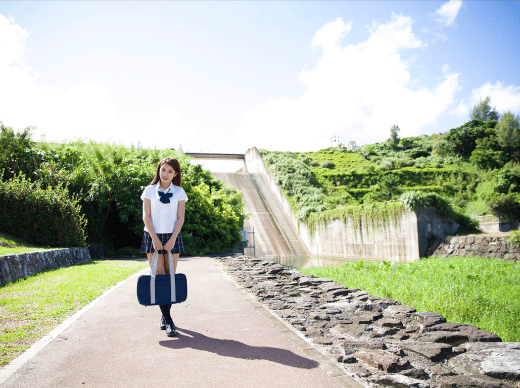 美竹铃 数字写真集 (迷宫)『Body & Soul』-阅图吧