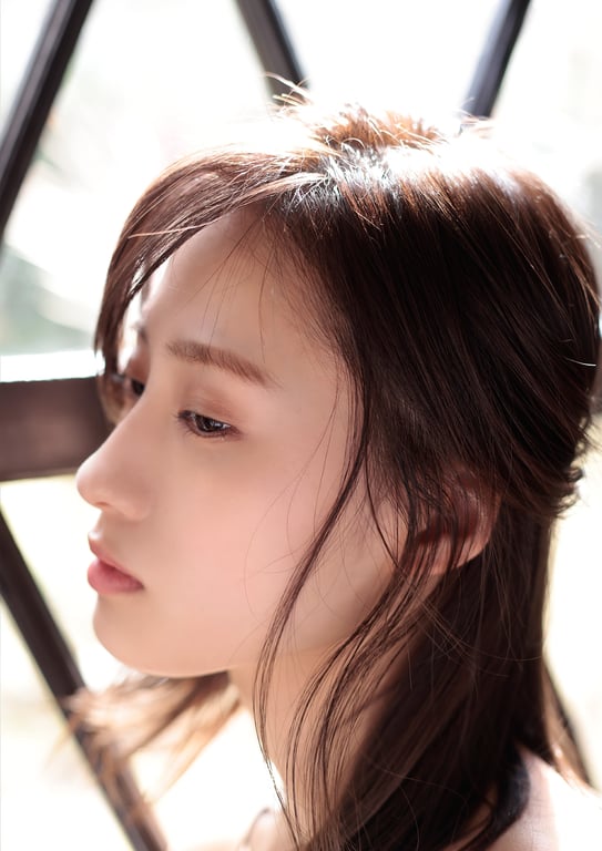 图片[19]-2022.03.10 澄田绫乃写真集「金色的午睡」【数字限定 YJ PHOTO BOOK】 - 在线免费观看-阅图吧