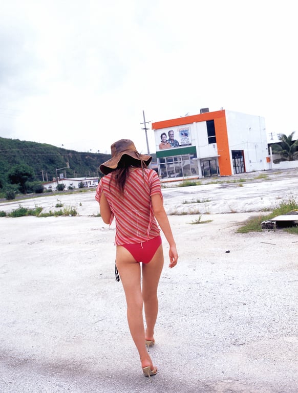 图片[3]-#Kana Ito 伊藤加奈 – SWITCH(20040101) - 全本免费在线观看-阅图吧