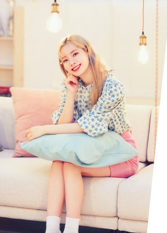 图片[28]-2019.10 TWICE WORLD TOUR 2019 'TWICELIGHTS' IN JAPAN 宣传册 - 在线免费观看-阅图吧