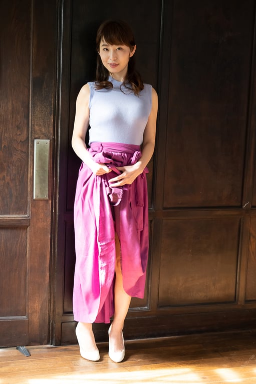 Misumi Shiochi 塩地美澄 - Women\'s Announcer Night Song 女子播音员夜曲 (2021-04-05)-阅图吧