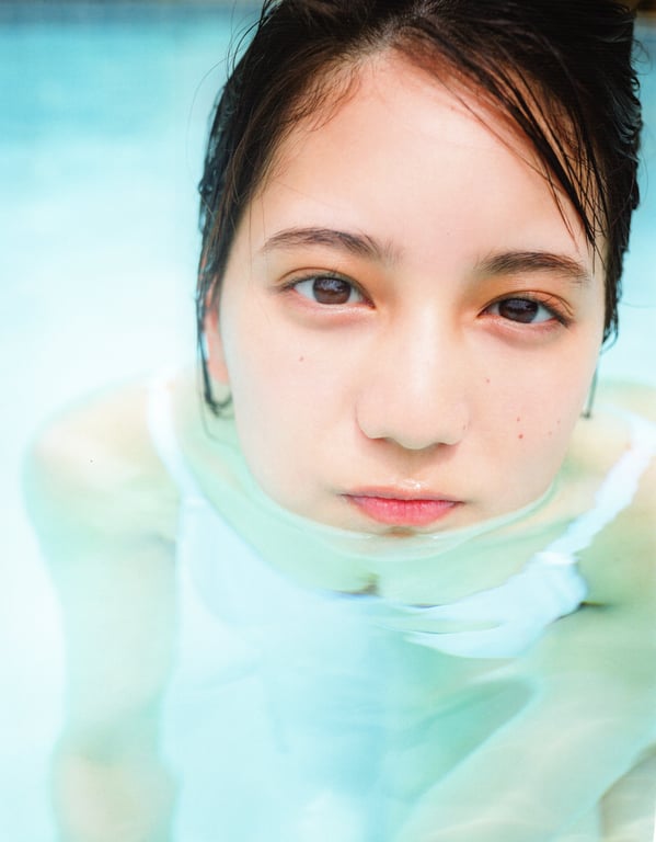 图片[32]-#Nao Kosaka 小坂菜绪 (日向坂46) 1st写真集 你是谁？ Cannon scan - 全本免费在线观看-阅图吧