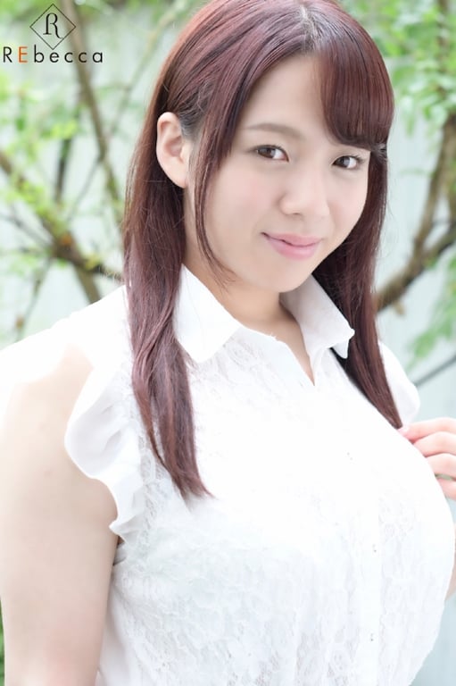 Natsuko 奥さまはIカップ美魔女・三岛奈津子 数码写真集-阅图吧