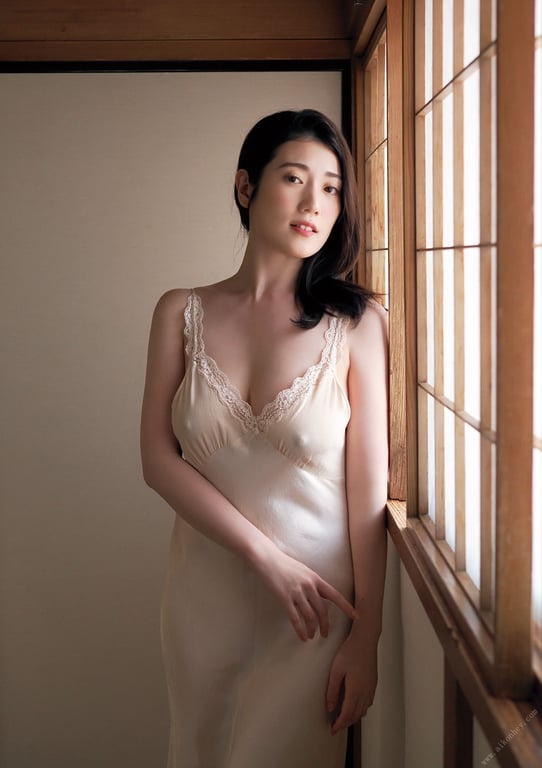 图片[11]-白玫瑰之夜 草野绫写真集 - 在线免费观看-阅图吧