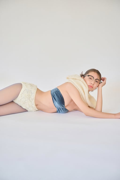 图片[32]-2024.06.28 川津明日香 GIRLS 费洛蒙 ヤンマガデジタル写真集 - 在线免费观看-阅图吧