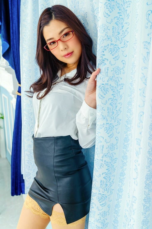 图片[15]-Gz PRESS 数字写真集 No.352 内田瑞穗 办公室女郎&内衣 - 在线免费观看-阅图吧