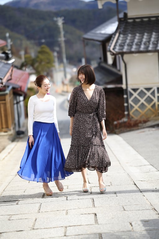 週刊Post数码写真集 翼舞 & 藤环奈 今夜我是你的仆人 (incomplete)-阅图吧