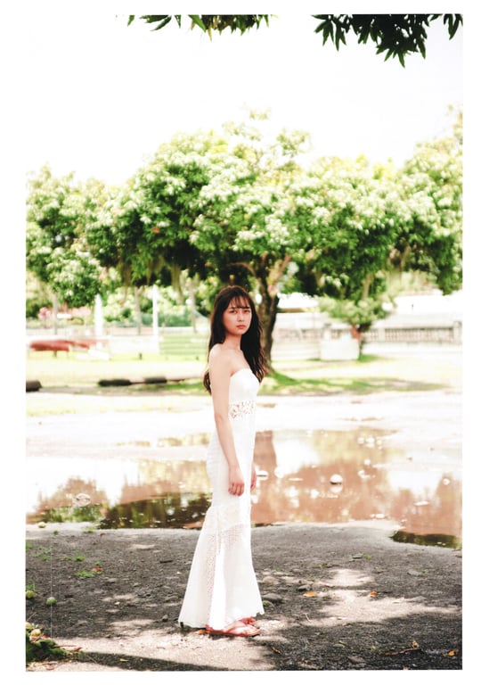 图片[17]-Ayane Suzuki 鈴木絢音 - 1st Photobook The angle of the light 光之角度 (2020-11-10) - 在线免费观看-阅图吧