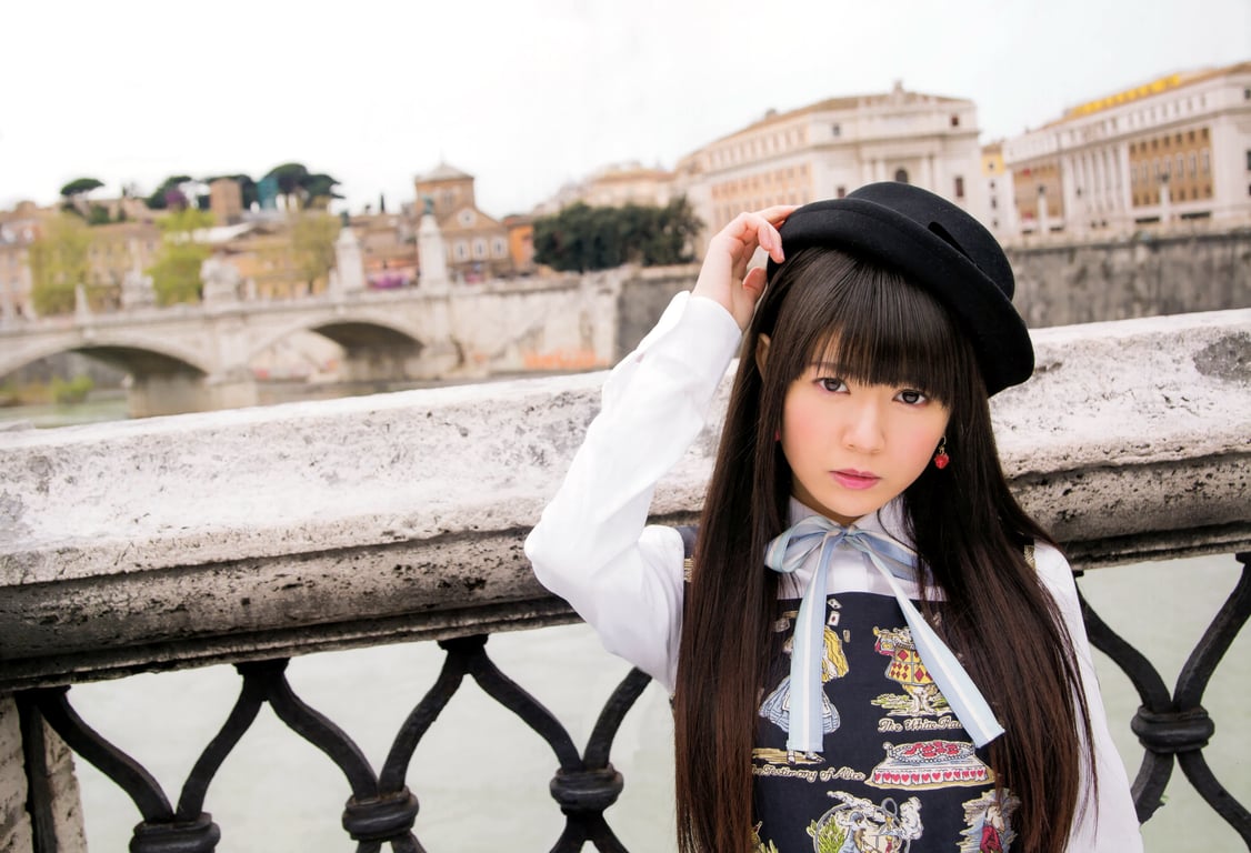 图片[42]-#Ayana Taketatsu 竹达彩奈 – Ayachi in ITALY 彩奈酱 in ITALY (2014-08-20) - 全本免费在线观看-阅图吧