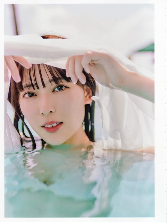 图片[35]-2024.11.19 乃木坂46 岩本莲加1st写真集 顽皮的风 - 在线免费观看-阅图吧