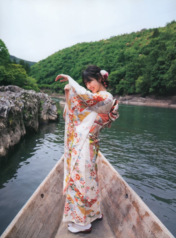 图片[88]-Miku Kanemura 金村美玖 – 1st Photobook Compass 罗针盘 (2022-12-20) - 阅图吧-阅图吧