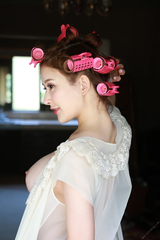 图片[33]-2022.09.23 兰兰 想要突破你的防线 週刊Post Digital写真集 - 在线免费观看-阅图吧