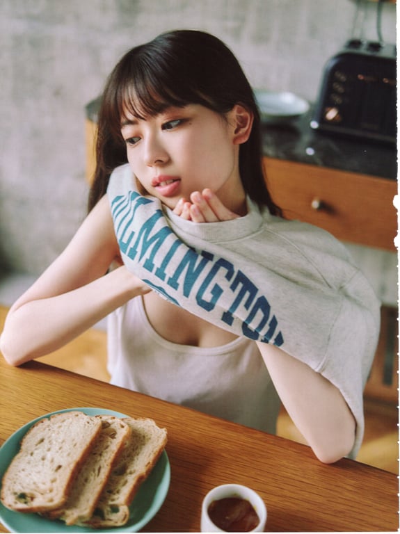 图片[103]-2024.11.19 乃木坂46 岩本莲加1st写真集 顽皮的风 - 在线免费观看-阅图吧