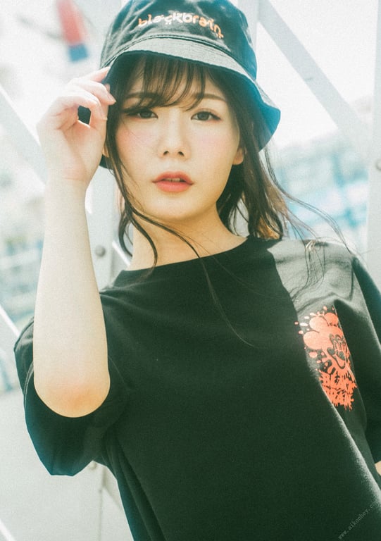 图片[42]-#NEWLOOK【girl meets street】坂道美瑠 - 在线免费观看-阅图吧