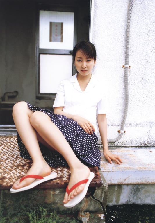 图片[42]-#Tomoka Kurokawa 黑川智花 – as tears go by (2006-08-26) - 全本免费在线观看-阅图吧