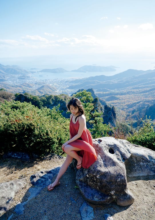 图片[83]-#Ayaka Imoto 井本彩花 1st Photobook – Aoharu 青春。 (2022-03-23) - 全本免费在线观看-阅图吧