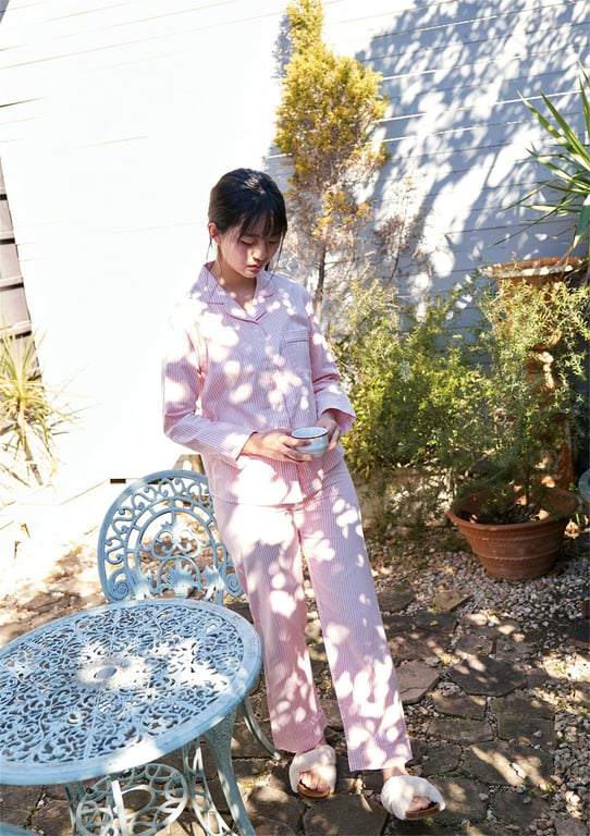 豊田ルナ「挑発的な女の子。」 BRODYデジタル写真集-阅图吧