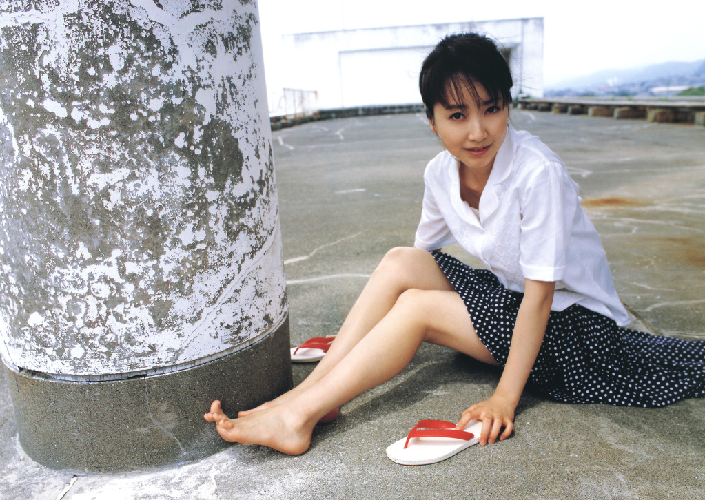 图片[49]-#Tomoka Kurokawa 黑川智花 – as tears go by (2006-08-26) - 全本免费在线观看-阅图吧