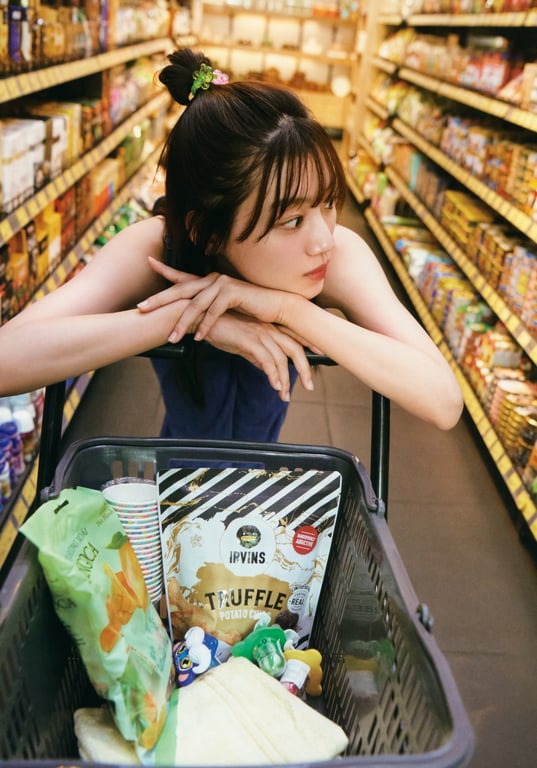 图片[115]-2024.12.17 佐佐木美玲1st写真集「阳光洒落的游行」 - 在线免费观看-阅图吧