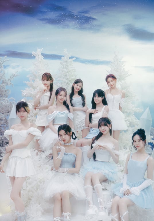 NiziU Live with U 2024-2025 “AWAKE” 宣传册-阅图吧