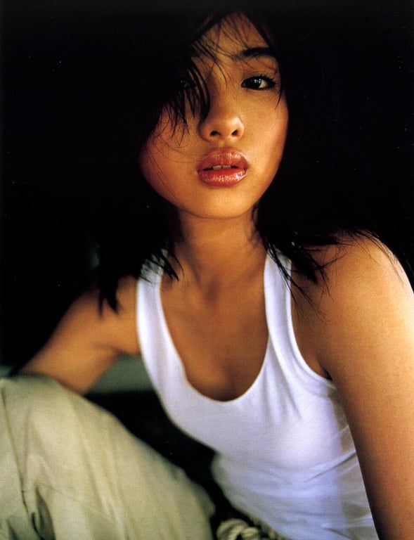 图片[33]-#Satomi Ishihara 石原聪美 – Tayutai 摇曳(20051210) - 全本免费在线观看-阅图吧