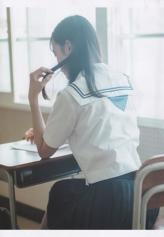 Yui Yokoyama 横山结衣 1st Photobook - Immature Light 未熟之光 (2021-02-22)-阅图吧