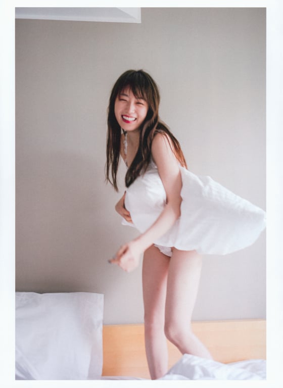 图片[128]-Kazumi Takayama 高山一実 - Monologue 独白 (2019-02-26)高山一実写真集 独白 - 在线免费观看-阅图吧