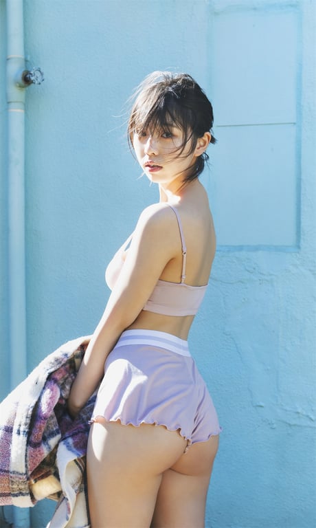 图片[5]-2022.03.14 菊地姫奈【Digital Limited 周Play PHOTO BOOK】菊地姫奈写真集「春意盎然，若隐若现」 - 在线免费观看-阅图吧