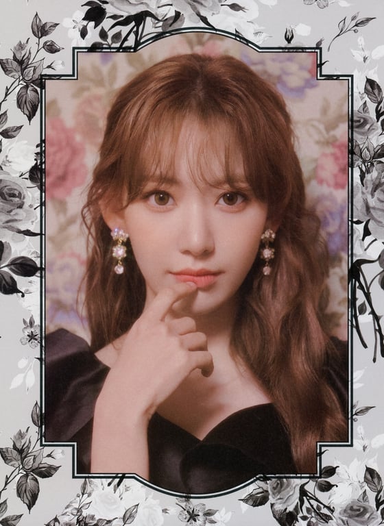 图片[52]-Sakura Miyawaki 宫胁咲良 - Graduation Visual Booklet - 在线免费观看-阅图吧