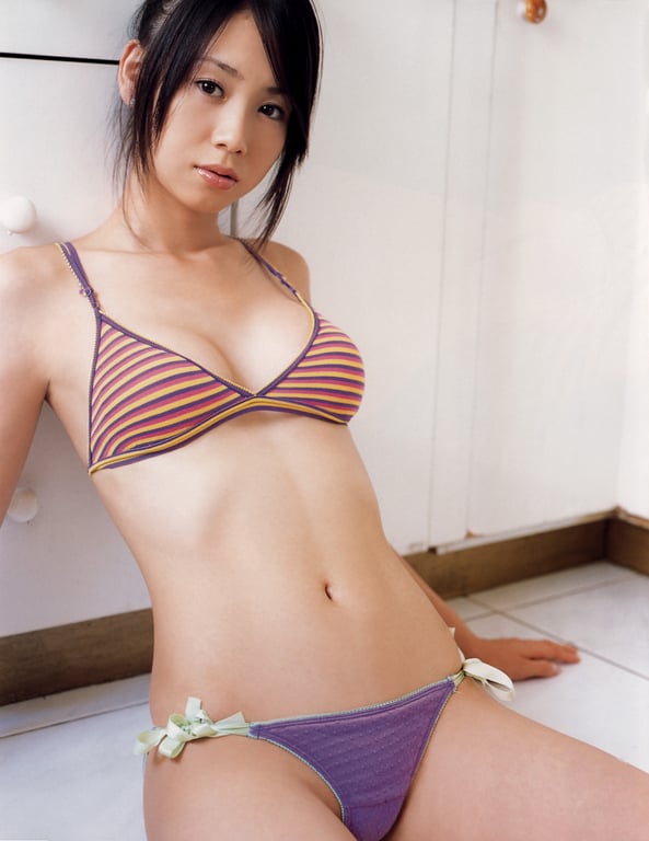 图片[30]-#Emi Hasegawa 长谷川惠美 – Emi Essence (2007-03) - 全本免费在线观看-阅图吧