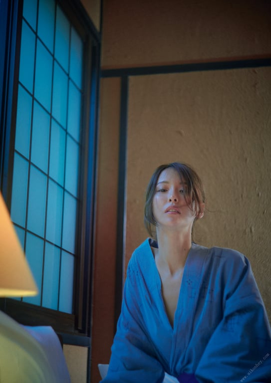 图片[101]-2024.12.20 奈月世奈写真集 SILK of the MOON - 在线免费观看-阅图吧