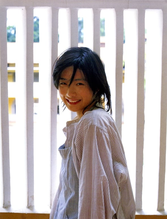 图片[19]-#Satomi Ishihara 石原聪美 – Tayutai 摇曳(20051210) - 全本免费在线观看-阅图吧