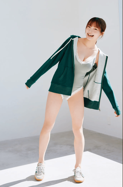 图片[6]-#FRIDAY GOLD 里仲菜月 迷恋魔性 - 全本免费在线观看-阅图吧