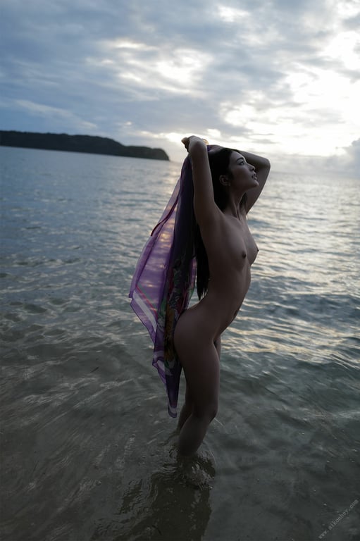 图片[78]-#本庄铃 Platinum Beauty vol.1 FRIDAYデジタル写真集 (2022-01-21) - 全本免费在线观看-阅图吧