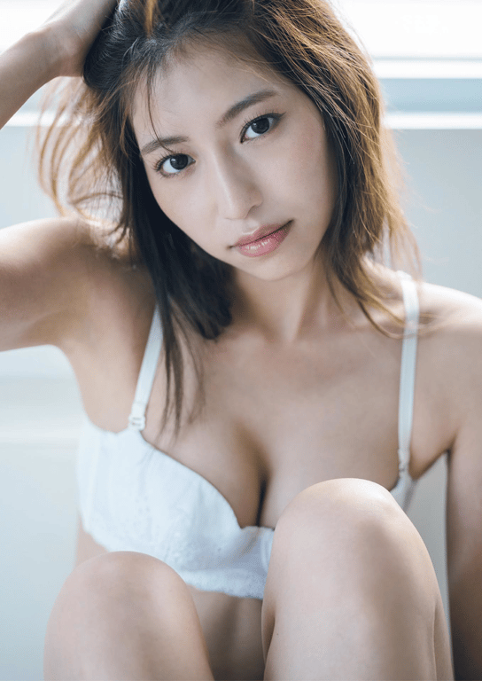 图片[92]-2024.12.19 山下Emily 1st写真集「SHY」 - 在线免费观看-阅图吧