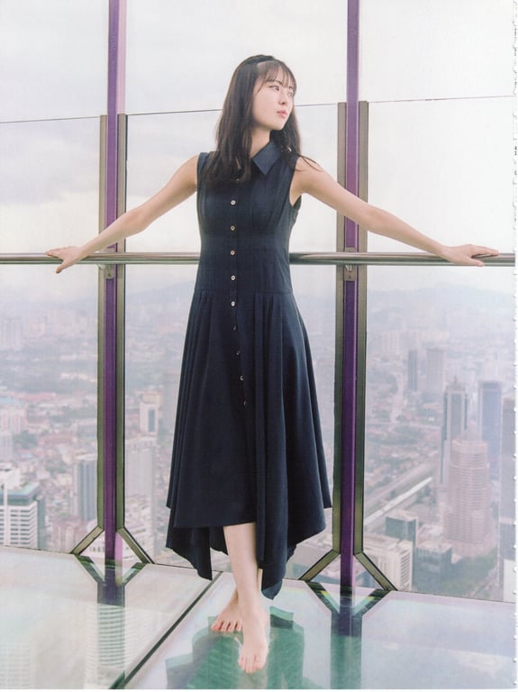 图片[18]-Renka Iwamoto 岩本蓮加 1st Photobook - Mischievous Wind 恶作剧之风 - 在线免费观看-阅图吧