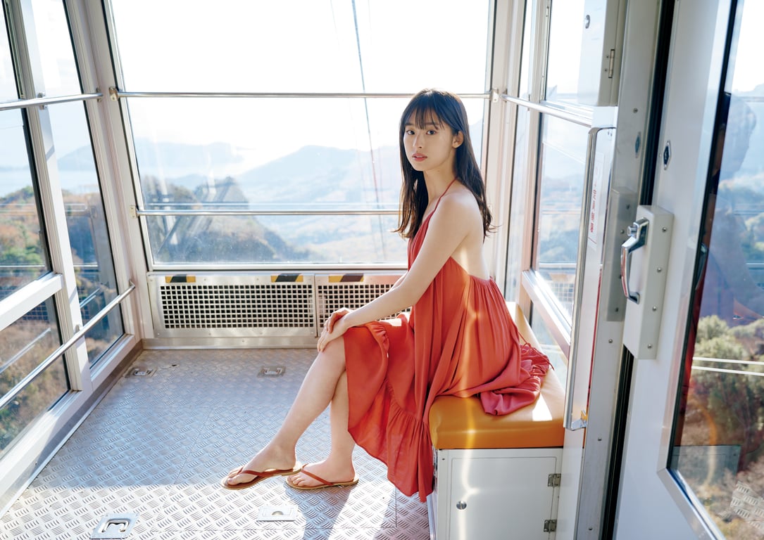 图片[80]-#Ayaka Imoto 井本彩花 1st Photobook – Aoharu 青春。 (2022-03-23) - 全本免费在线观看-阅图吧