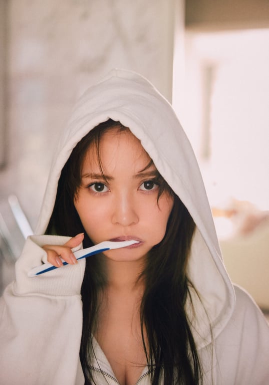 图片[110]-Shiho Kato 加藤史帆 - 1st Photobook #Aitai #想见你 (2023-06-20) - 在线免费观看-阅图吧