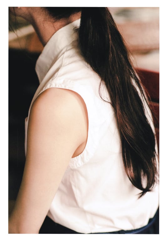 图片[10]-Ayane Suzuki 鈴木絢音 - 1st Photobook The angle of the light 光之角度 (2020-11-10) - 在线免费观看-阅图吧