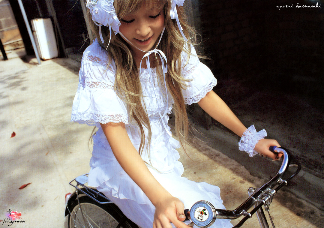 图片[31]-#Ayumi Hamasaki 滨崎步 – Uraayu 里步 - 全本免费在线观看-阅图吧