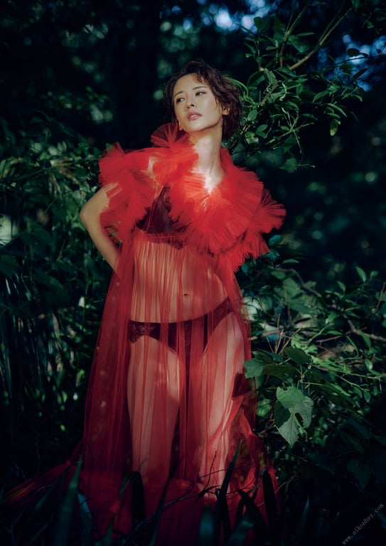 图片[104]-2024.12.20 奈月世奈写真集 SILK of the MOON - 在线免费观看-阅图吧