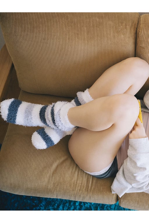 图片[11]-2023.08.04 东云海 她在房间里想做的事 (ENTAME数字写真集) - 在线免费观看-阅图吧