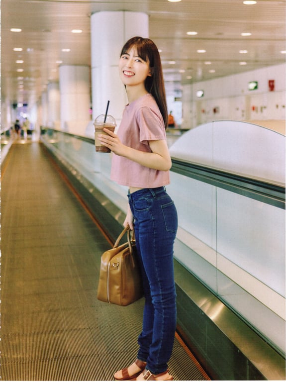 图片[13]-Renka Iwamoto 岩本蓮加 1st Photobook - Mischievous Wind 恶作剧之风 - 在线免费观看-阅图吧