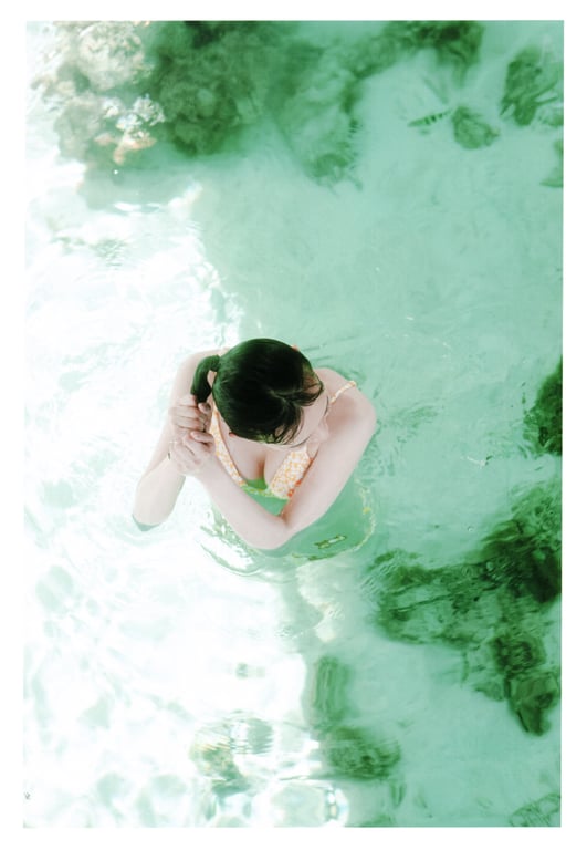 图片[27]-Ayane Suzuki 鈴木絢音 - 1st Photobook The angle of the light 光之角度 (2020-11-10) - 在线免费观看-阅图吧