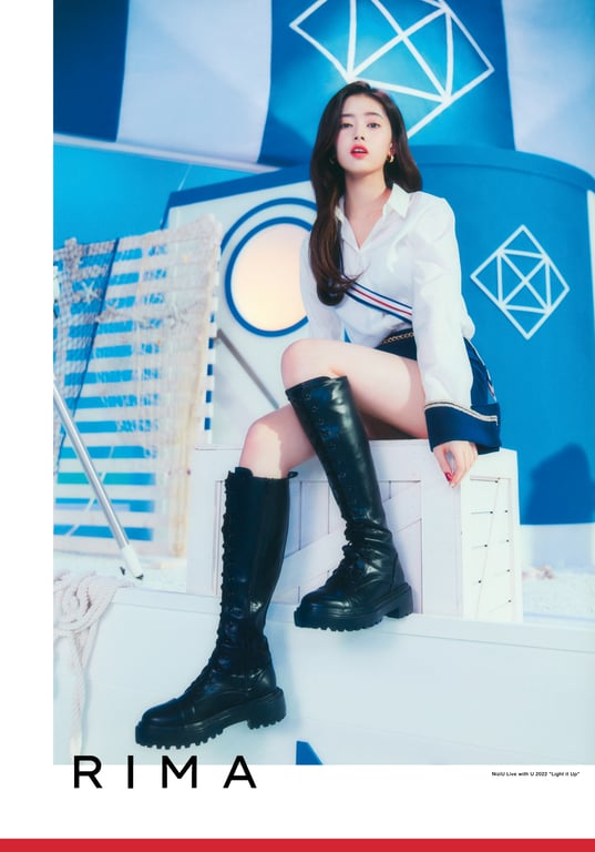 图片[15]-2022.07 NiziU Live with U 2022 “Light it Up” 宣传册 - 在线免费观看-阅图吧