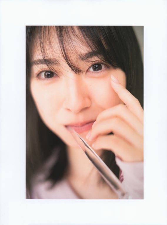 图片[106]-Miku Kanemura 金村美玖 – 1st Photobook Compass 罗针盘 (2022-12-20) - 阅图吧-阅图吧